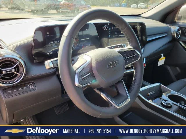 2027 Chevrolet Equinox LT - Photo 12