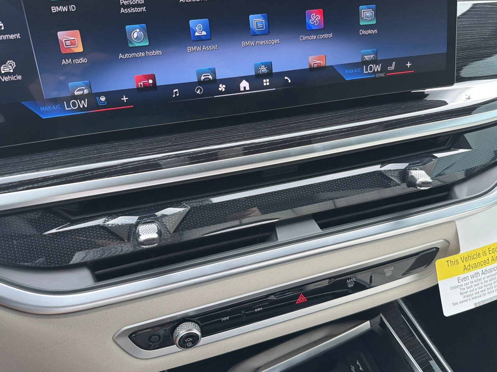 New 2027 Mineral White Metallic BMW xDrive40i image 36