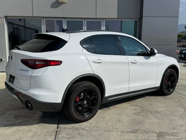 Used 2023 White Alfa Romeo Ti image 8