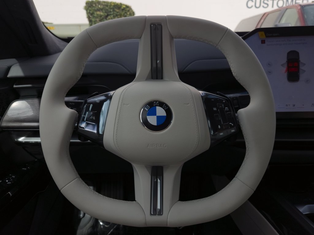 New 2027 Oxide Grey/Blk Sap BMW  image 13