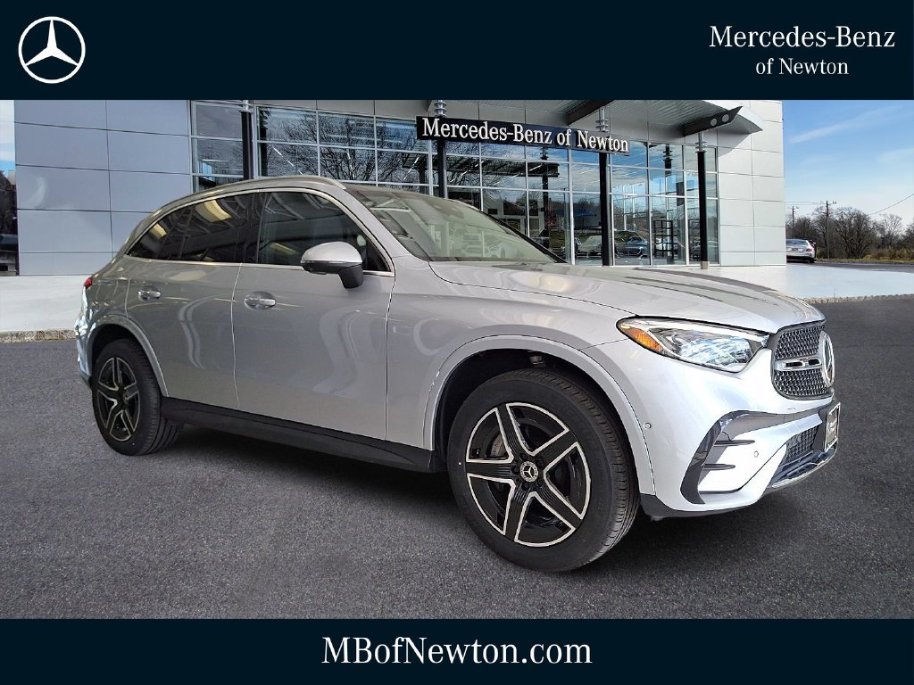 2023 Mercedes-Benz GLC 300