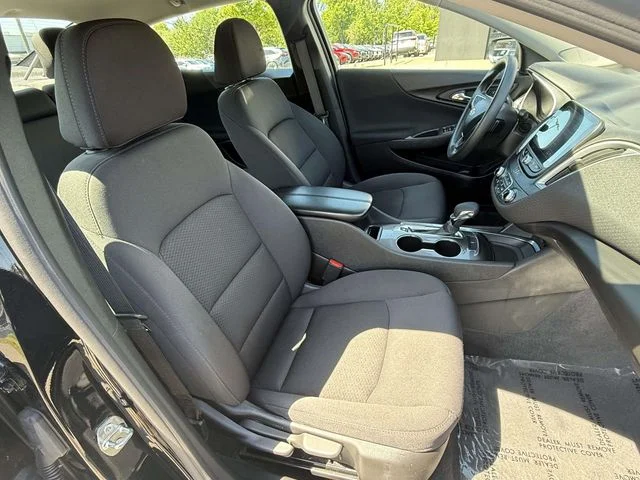Used 2023 Black Chevrolet LT image 18
