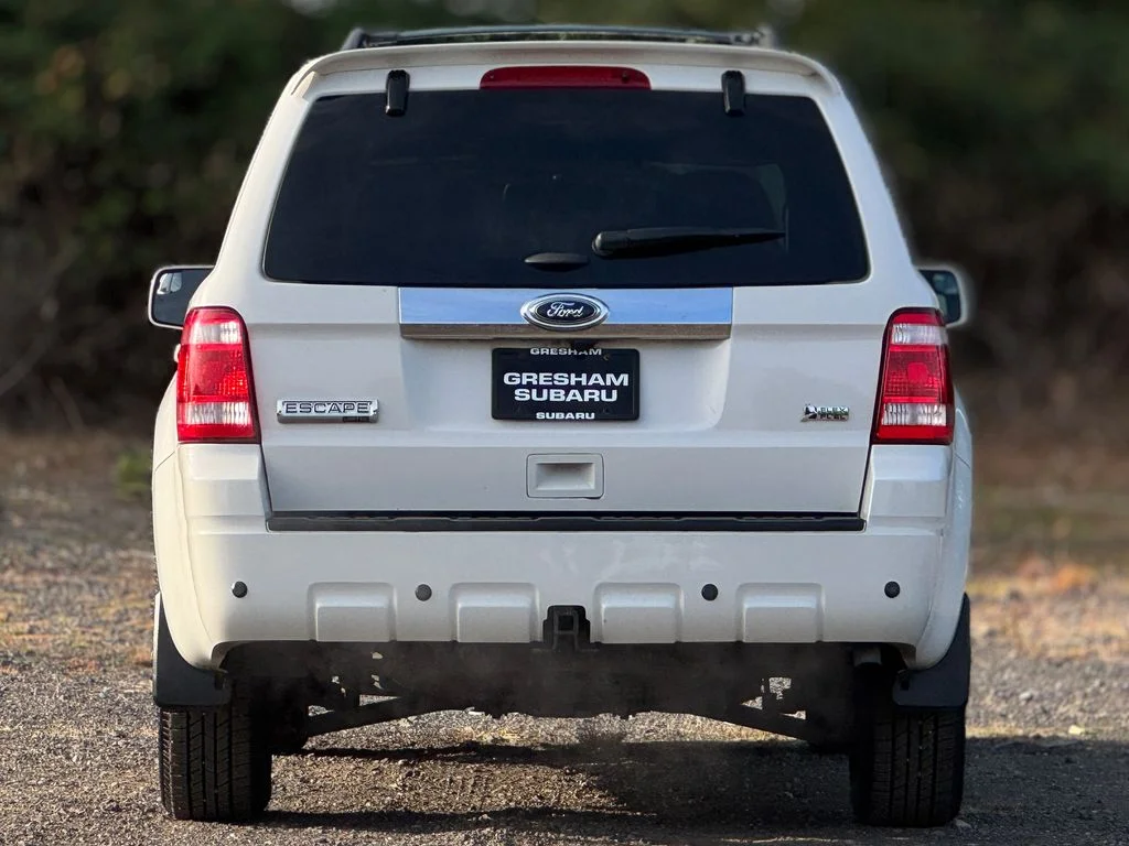Used 2011 White Suede Ford Limited image 6