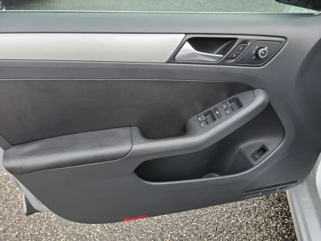 2014 Volkswagen Jetta SE - Photo 22