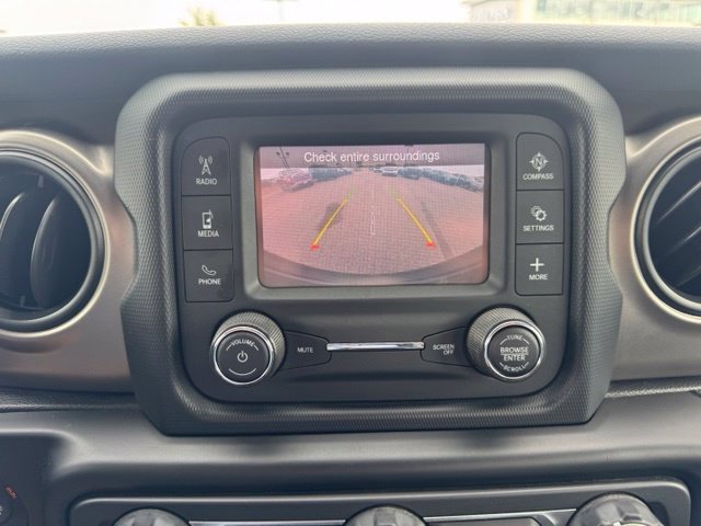Used 2020 Gray Jeep Sport 4x4 image 35
