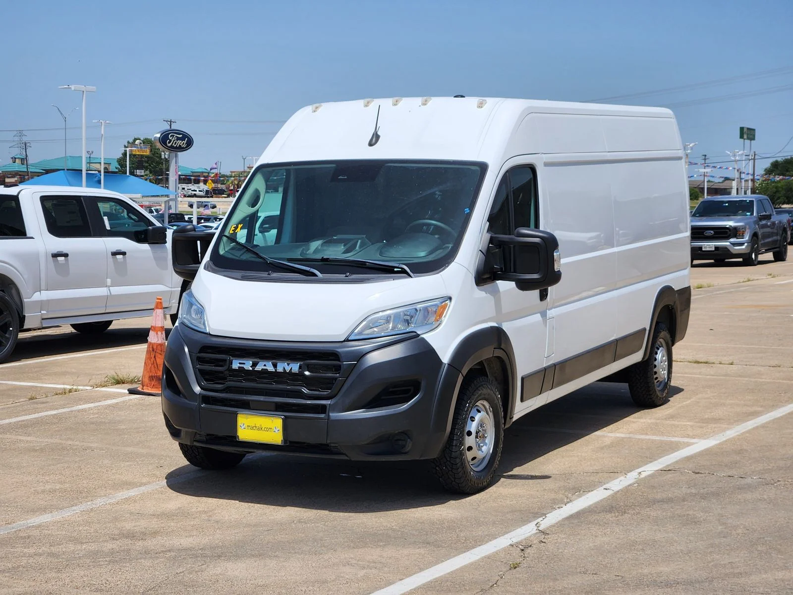 Used 2023 White Ram High Roof image 3