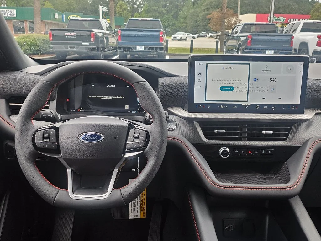 New 2027 Agate Black Metallic Ford ST-Line image 28