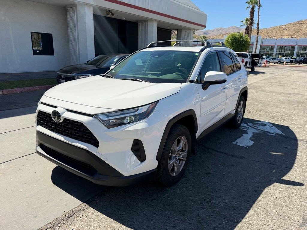 Used 2025 White Toyota Hybrid XLE image 1