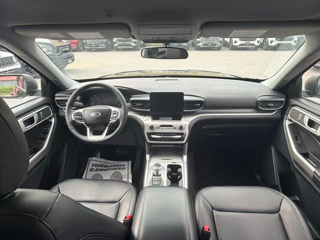 Used 2023 Black Ford XLT image 38