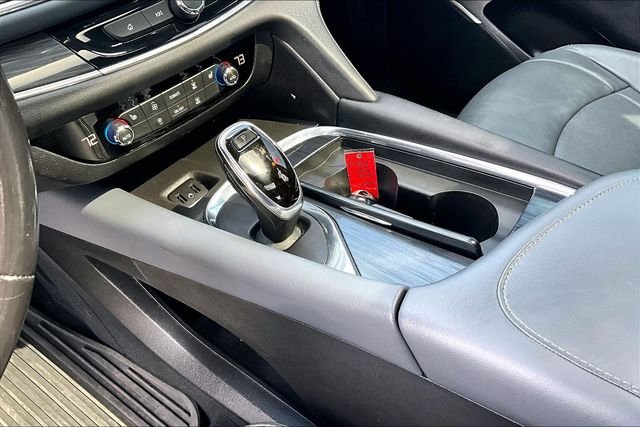 Used 2019 White Buick Essence image 13