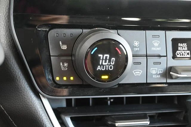 Used 2024 Beige Toyota Platinum image 19