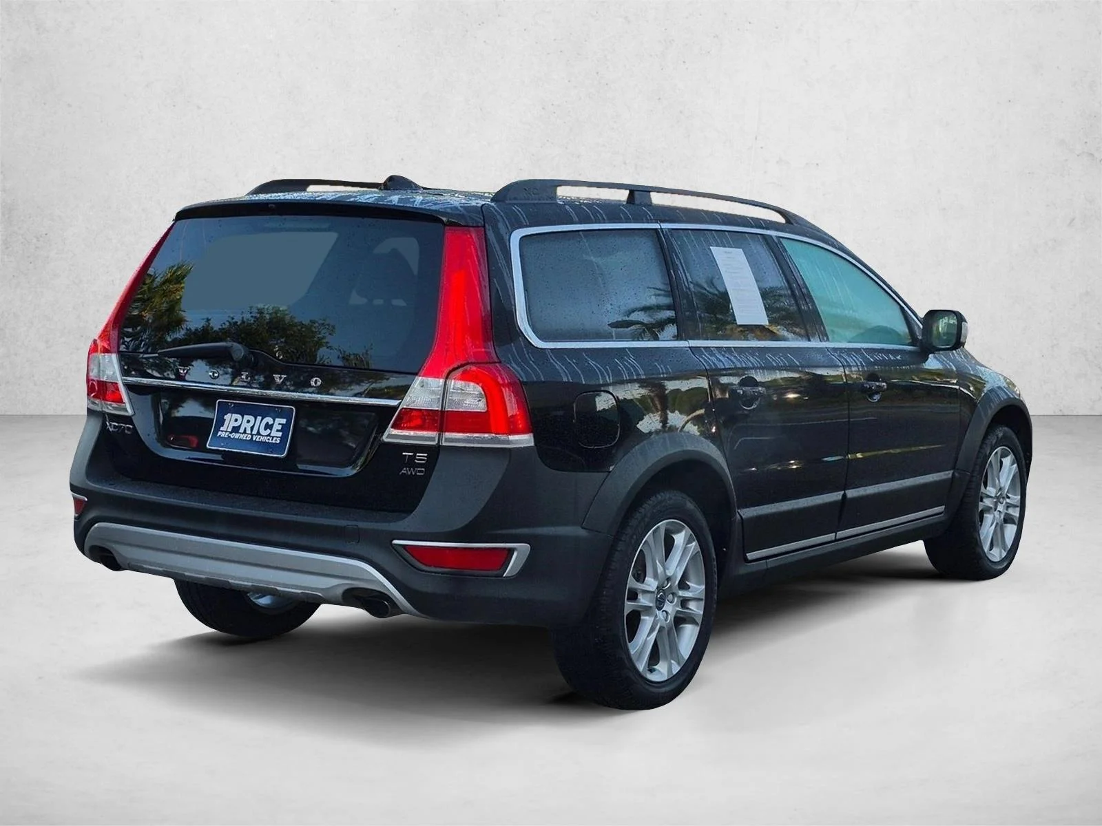Used 2016 Black Stone Volvo T5 Premier image 5