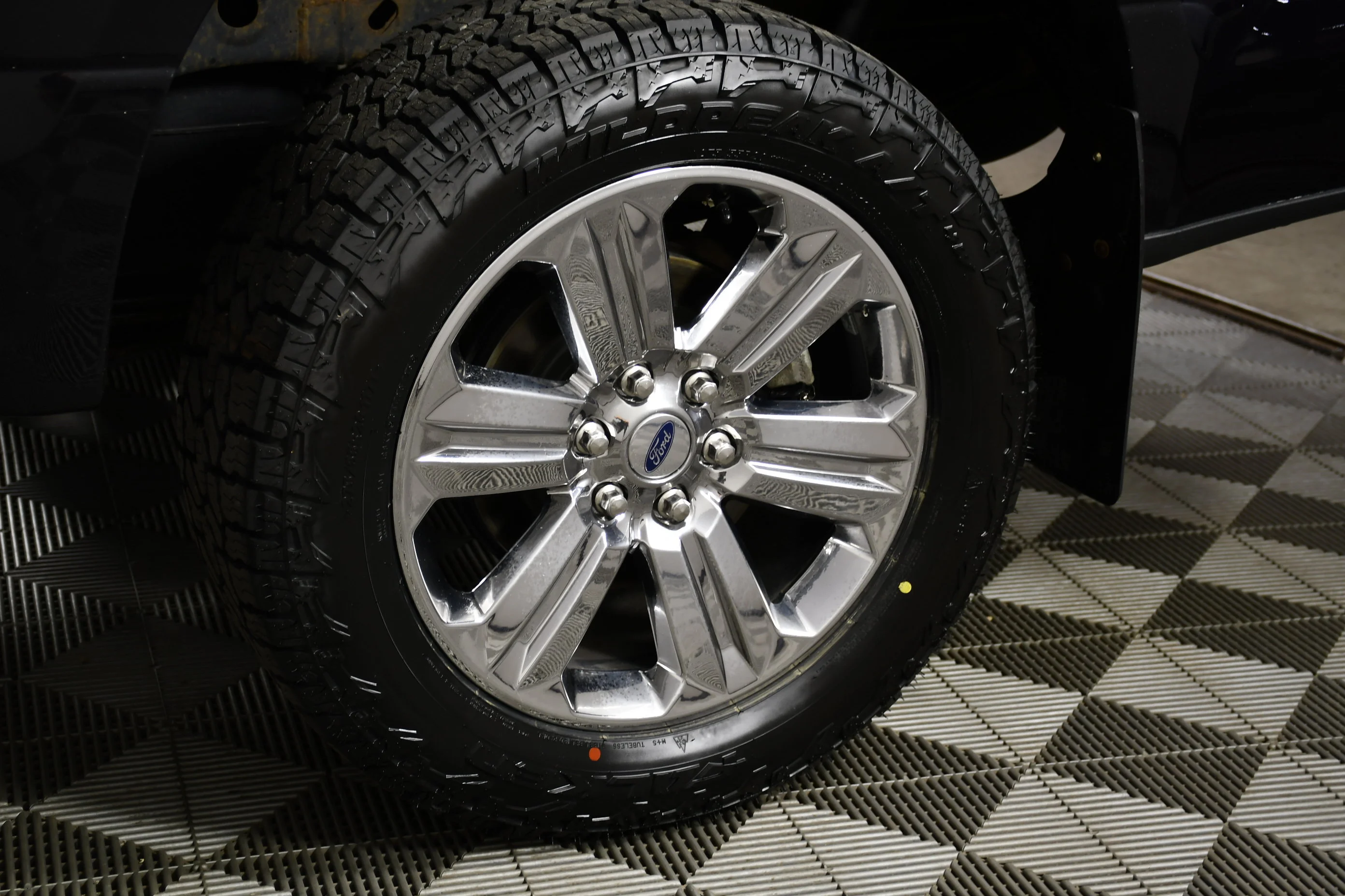Used 2019 Black Metallic Ford XLT image 56