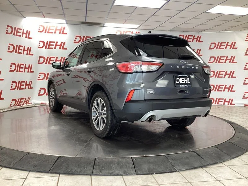 Used 2021 Gray Ford SEL image 5