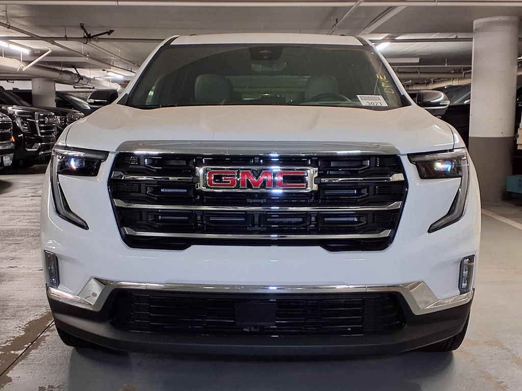 New 2026 Summit White GMC Elevation image 2