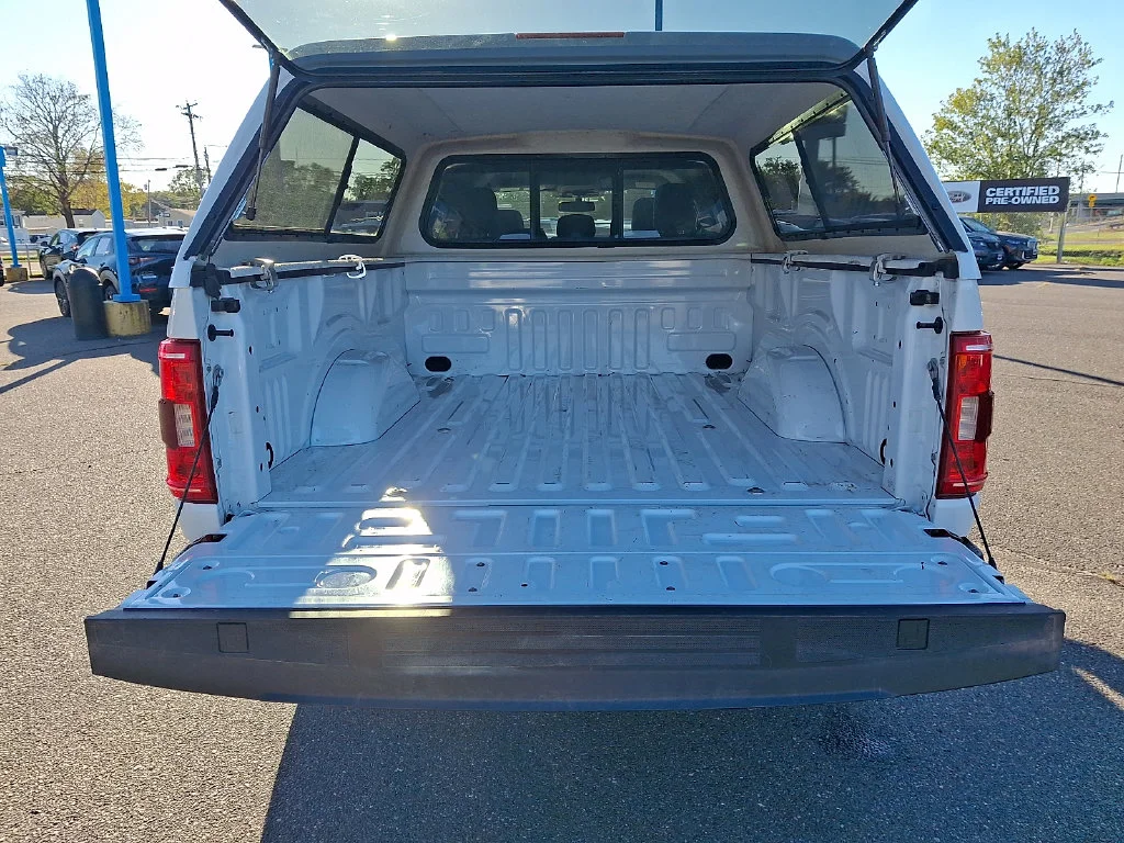 Used 2023 White Ford XLT image 28