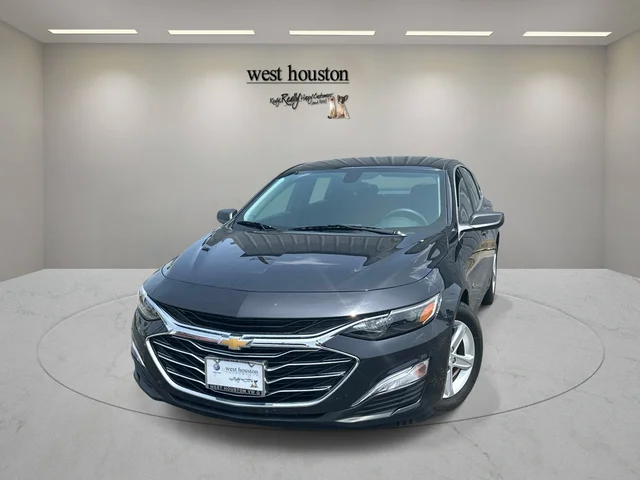 Pre-Owned 2022 Chevrolet Malibu LS