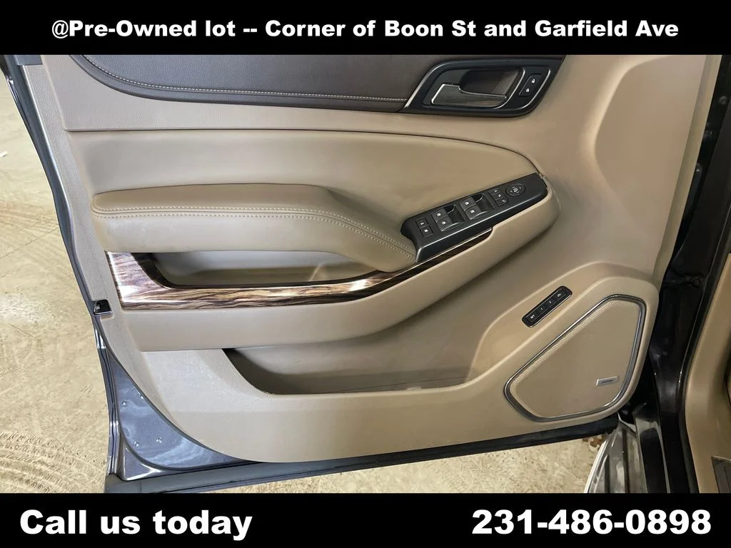Used 2015 Silver GMC SLT image 15