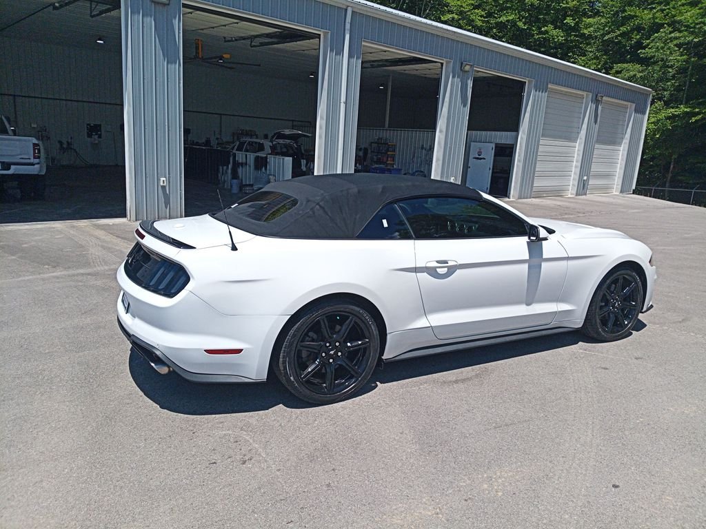 Used 2018 White Ford EcoBoost Premium image 5