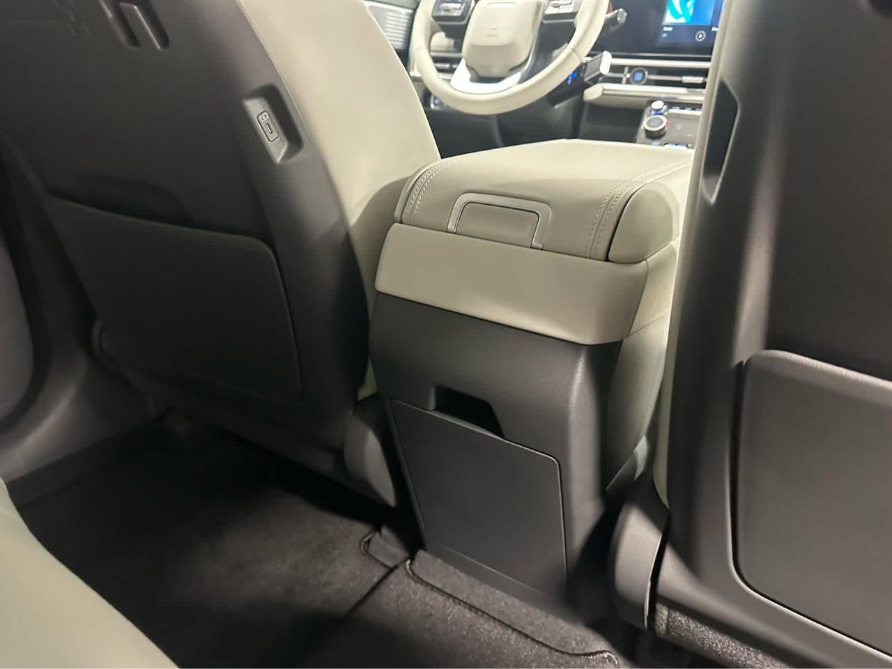 New 2026 Serenity White Hyundai SEL FWD image 10