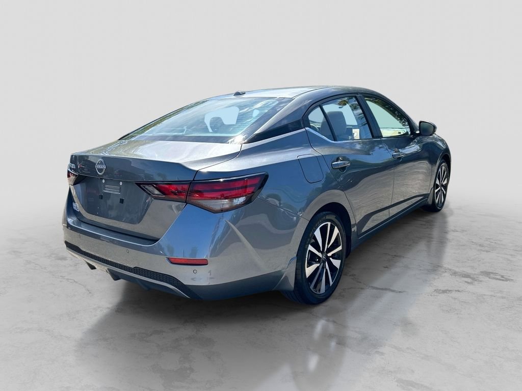 Used 2025 Gray Nissan SV image 5