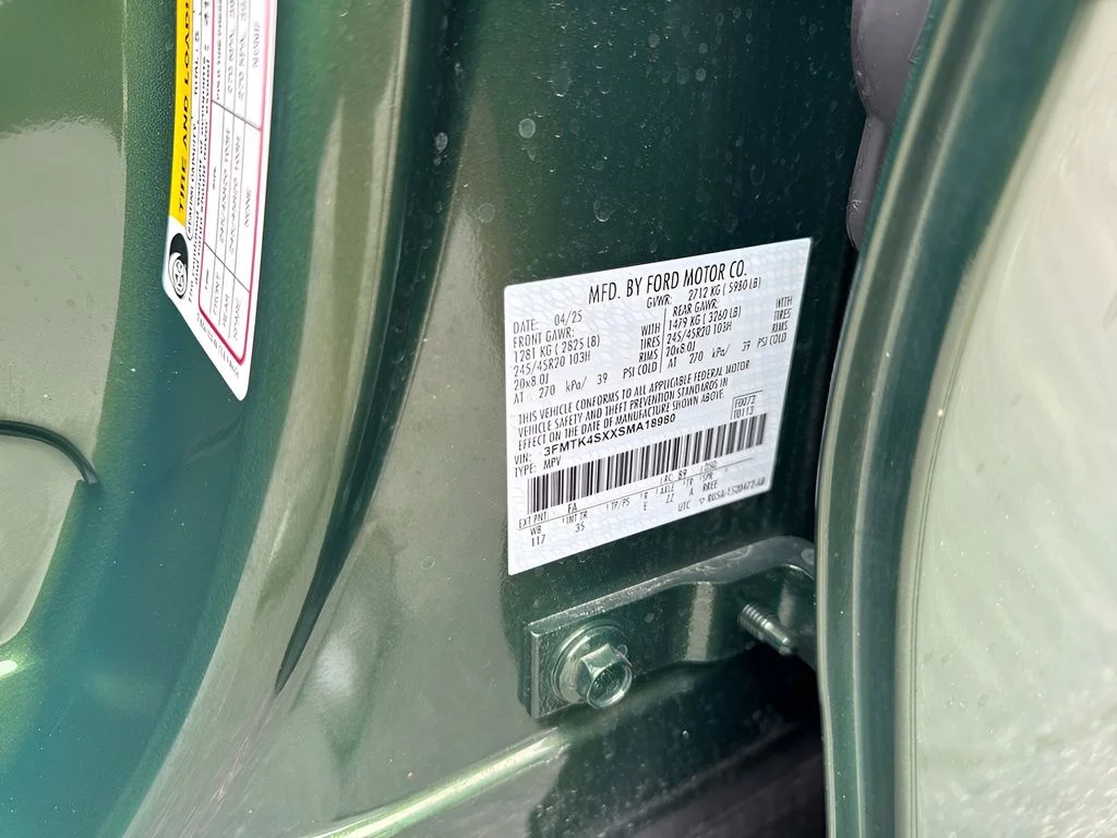 Used 2025 Green Ford GT image 34