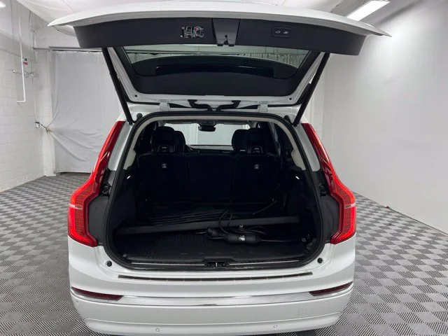 Used 2024 White Volvo T8 Plus Bright Theme 7 Passenger image 8