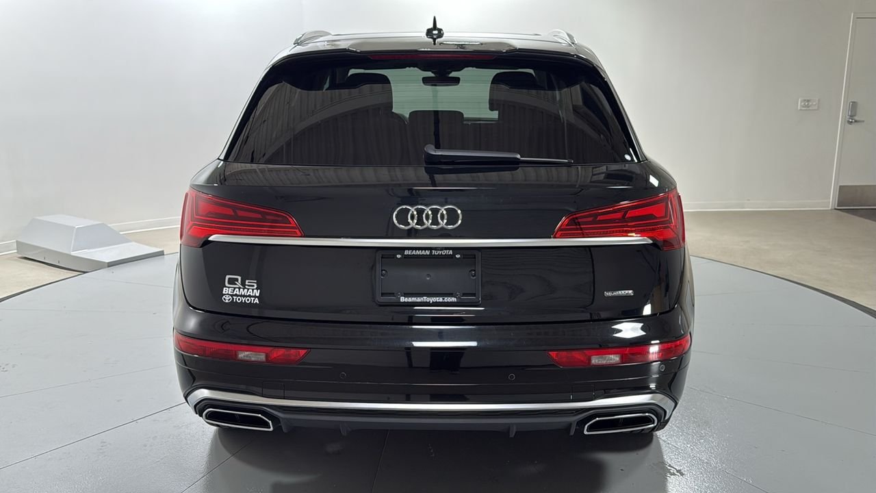 Used 2021 Black Audi 55 Premium image 4