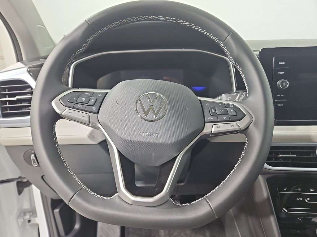 New 2026 Blue Volkswagen 1.5T SE image 14