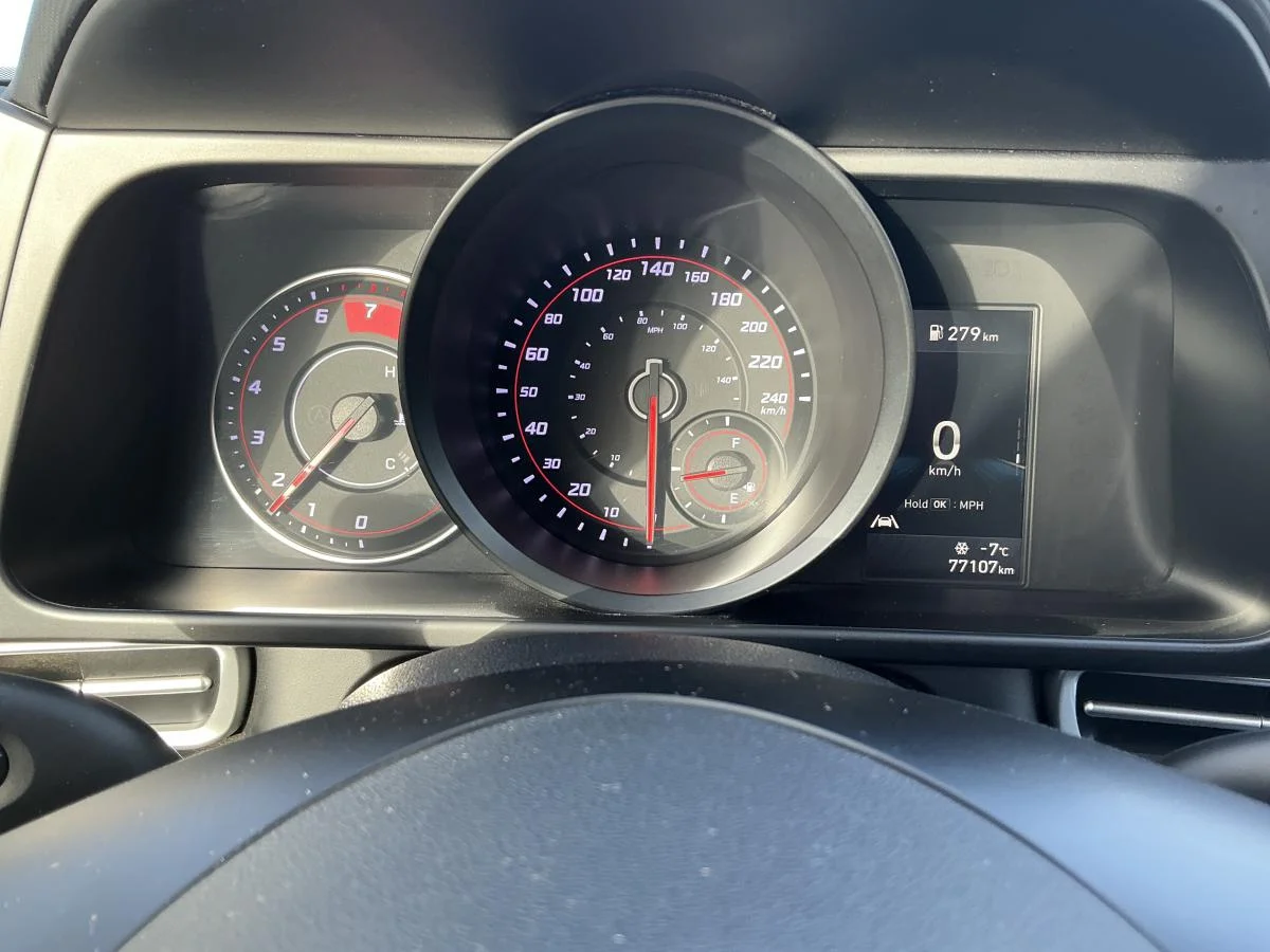 Used 2022 Grey Hyundai Ultimate image 21
