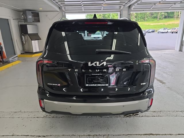 Used 2023 Black Kia SX-Prestige X-Line image 4