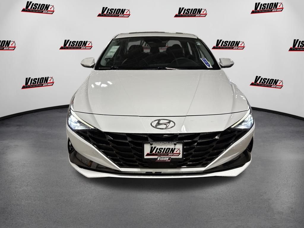 Used 2023 White Hyundai Limited image 12