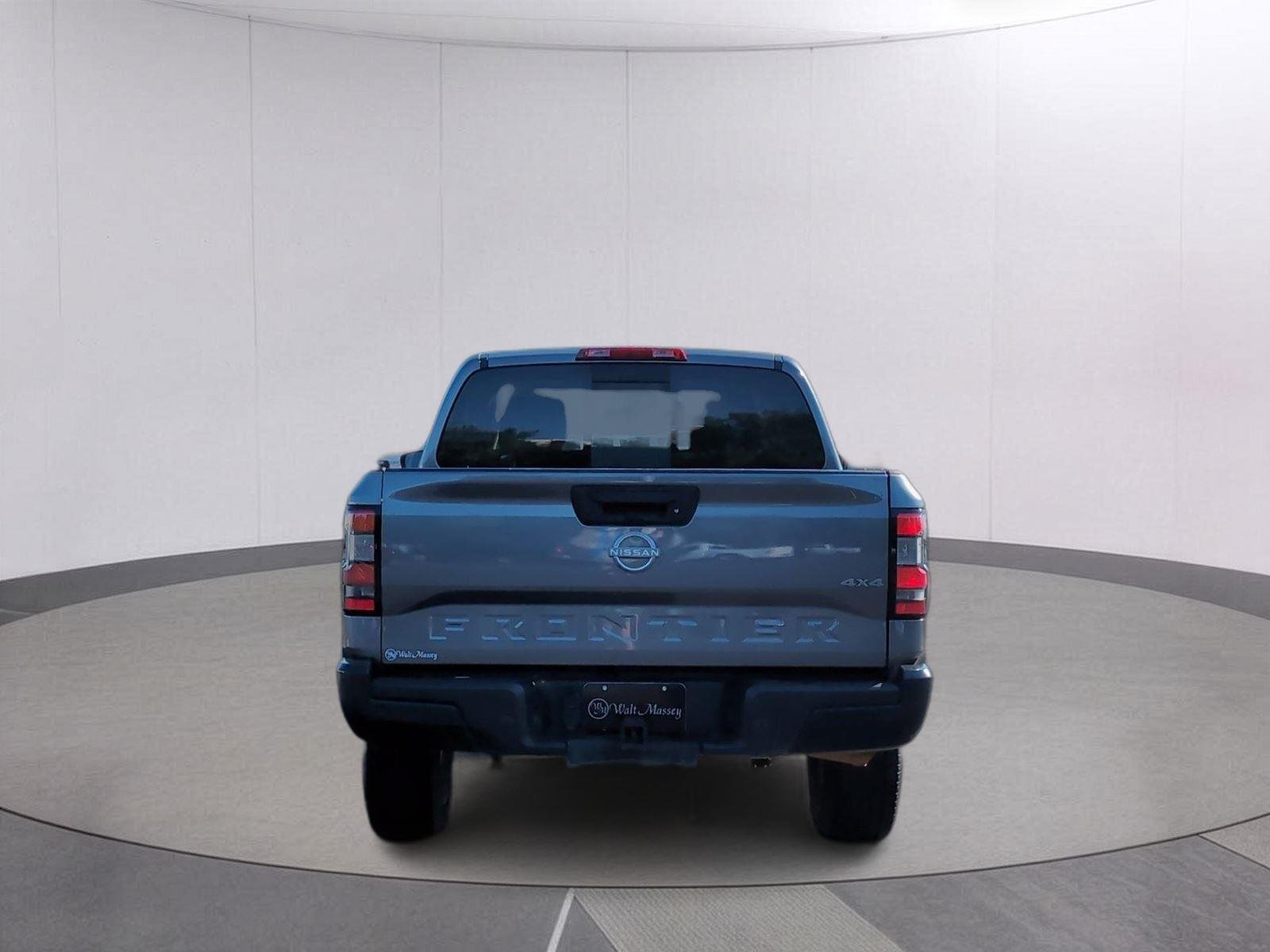 Used 2025 Gun Metallic Nissan S image 4