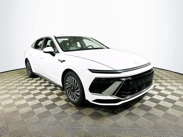 New 2025 Hyundai SONATA HYBRID SEL