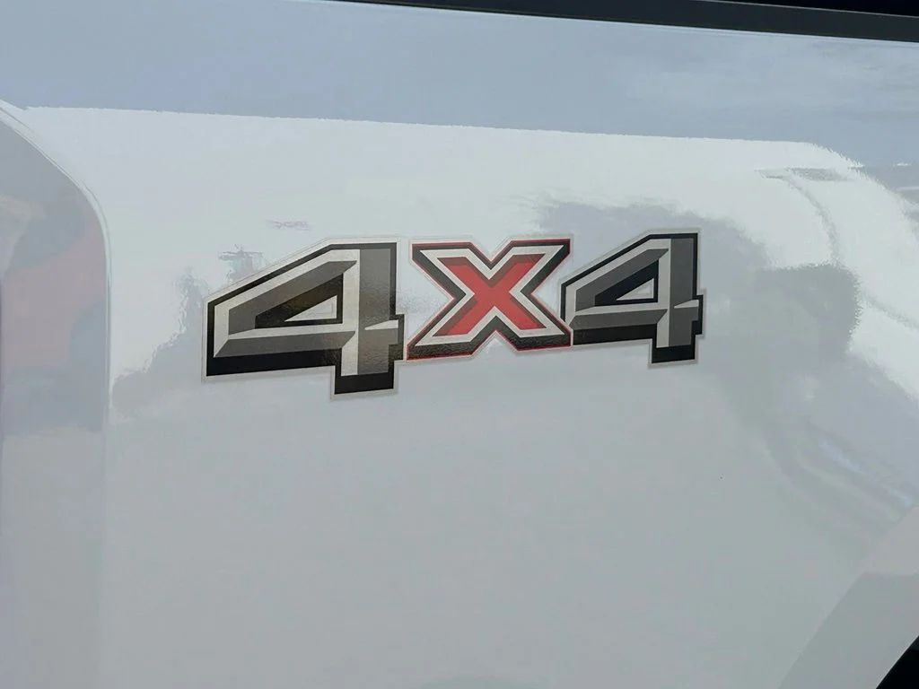 Used 2026 Oxford White Ford XLT image 22