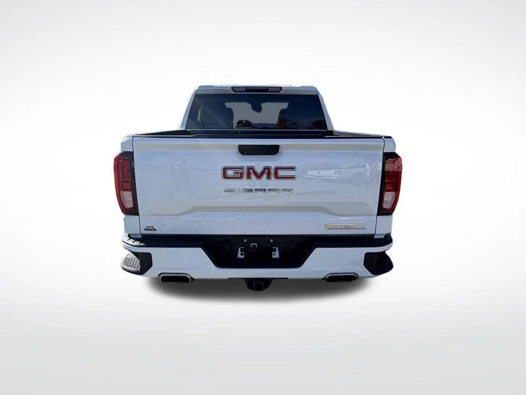 Used 2023 SUMMIT WHITE GMC Elevation image 4
