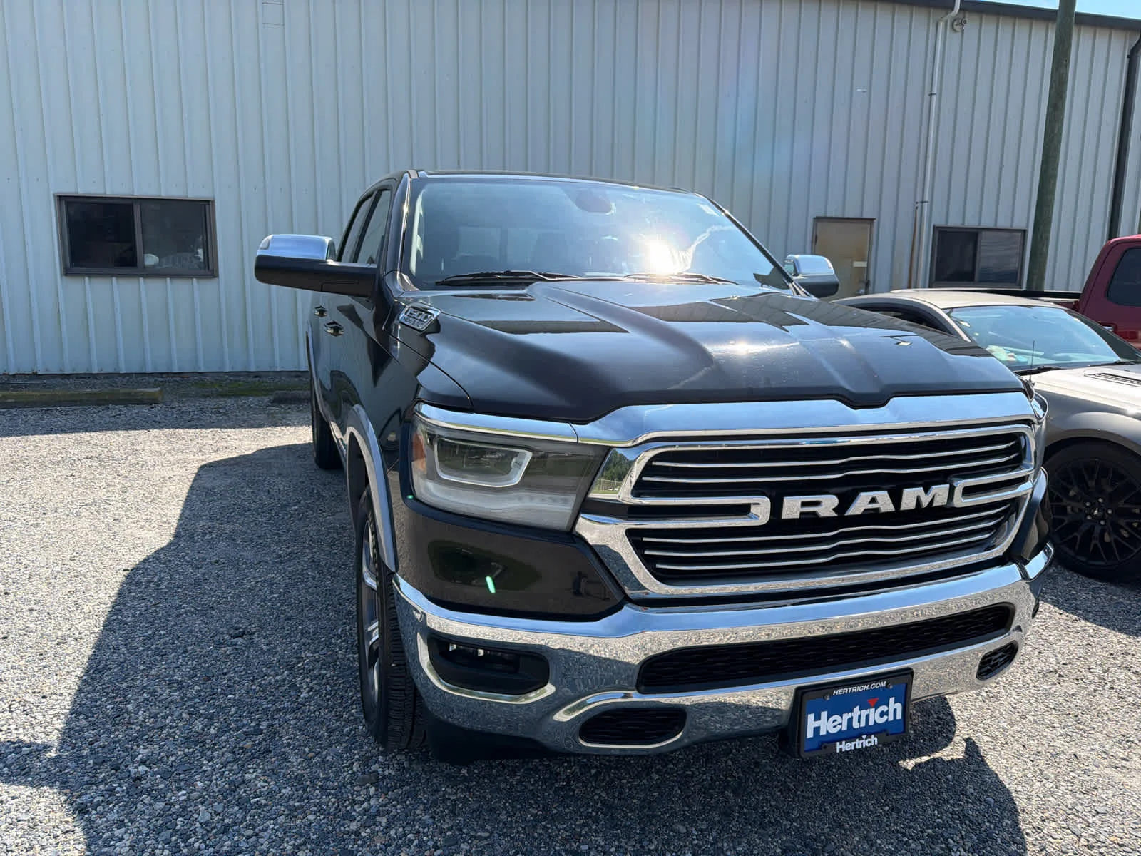 Used 2020 Diamond Black Crystal Pearlcoat Ram Laramie image 6