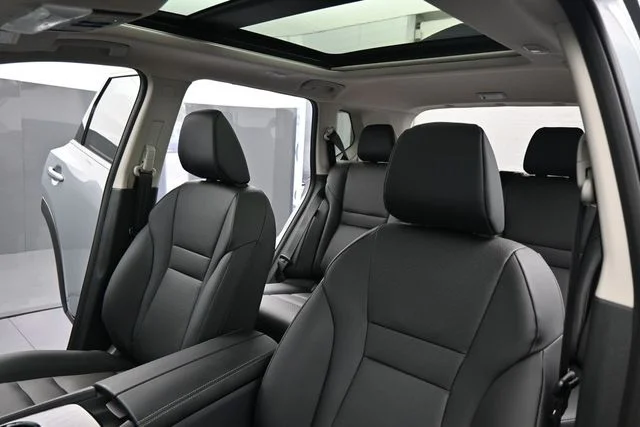 New 2026 Gray Nissan Dark Armor image 31