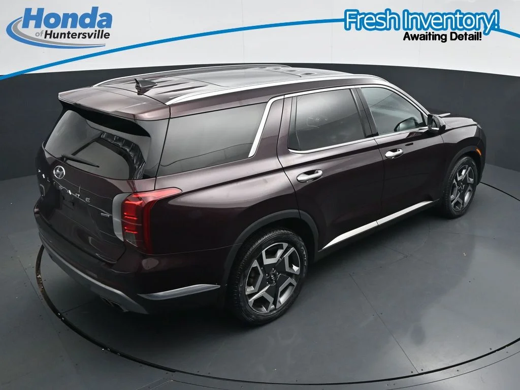 Used 2023 Burgundy Hyundai Limited image 23
