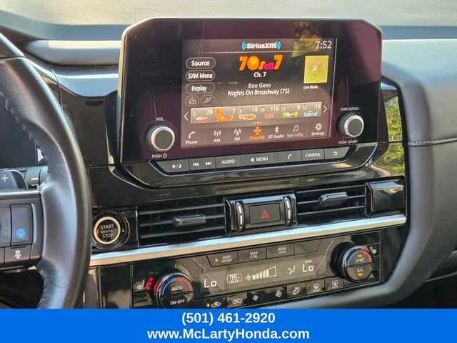 Used 2024 White Nissan SV image 22
