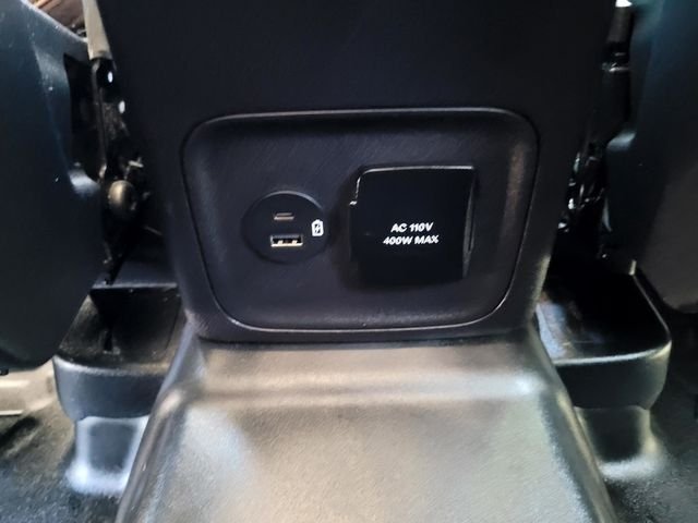 Used 2023 Green Ford Badlands image 14