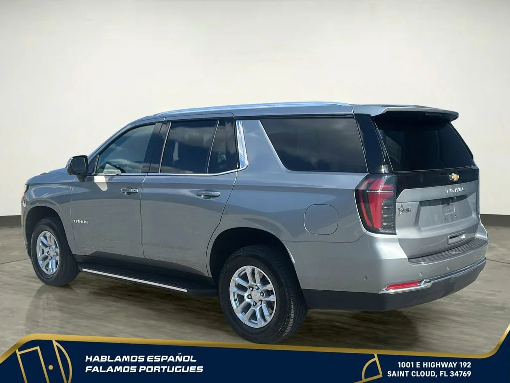 Used 2025 Sterling Gray Metallic Chevrolet LT image 4