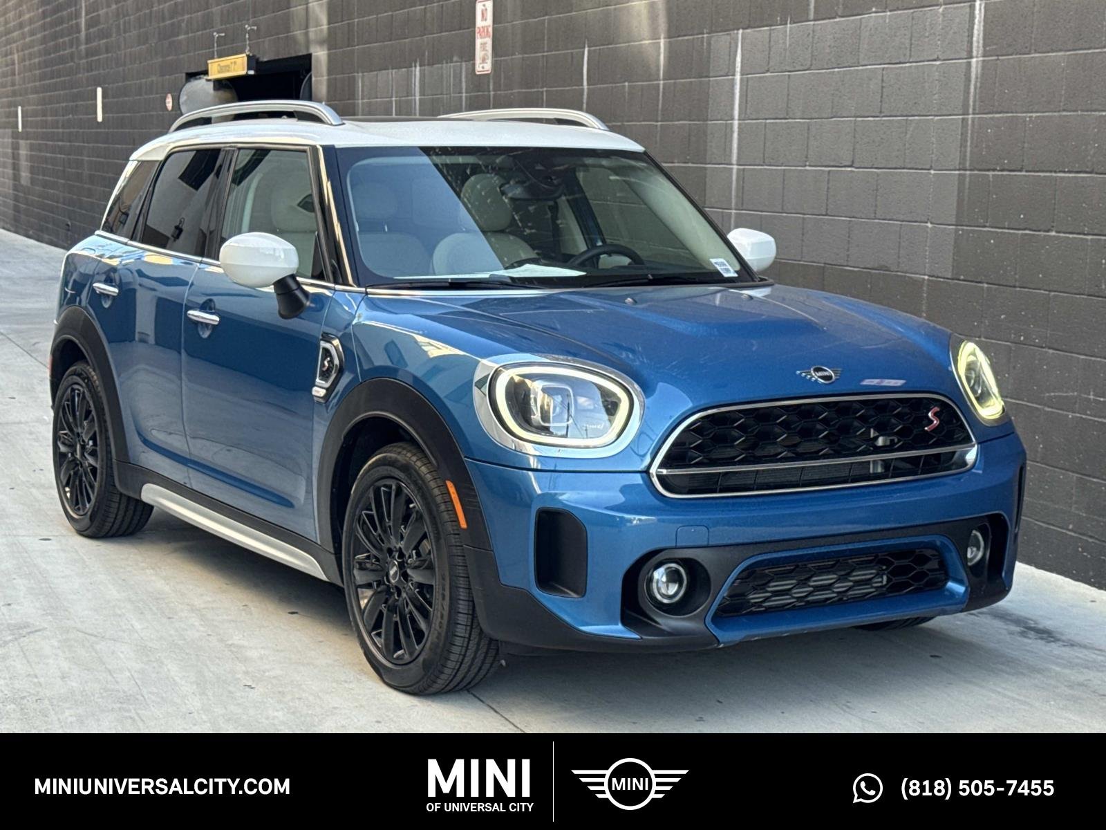 2023 MINI Countryman Cooper S's photo