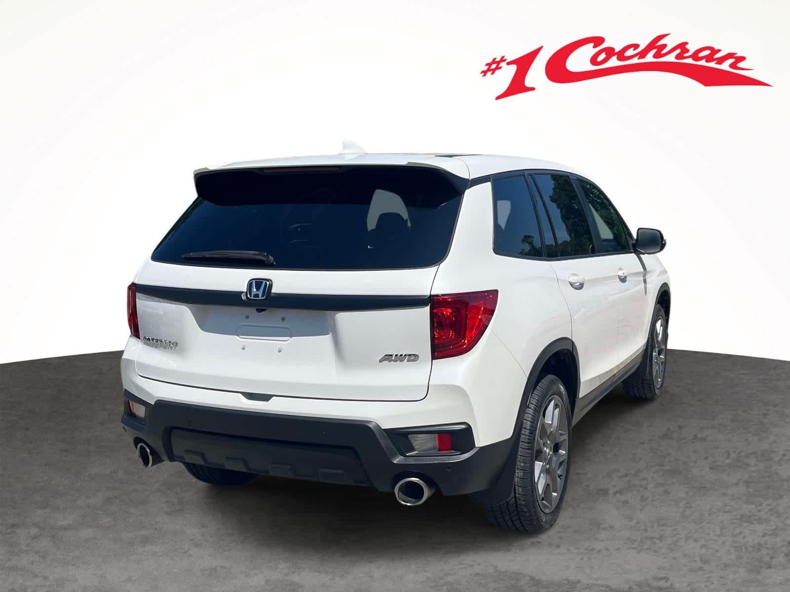 Used 2023 Platinum White Pearl Honda EX-L image 10