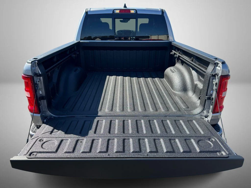 2025 RAM 1500 Big Horn/Lone Star - Photo 9