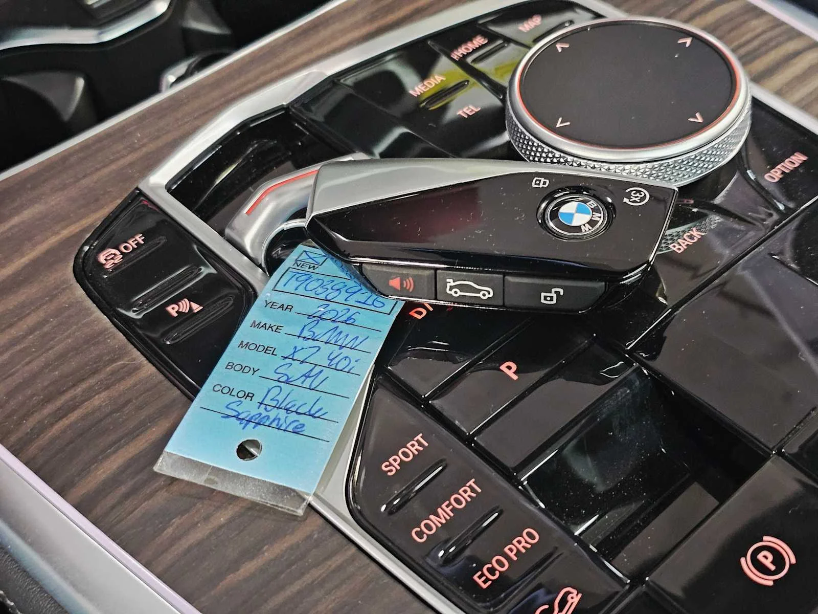 2026 BMW X7 40i - Photo 30