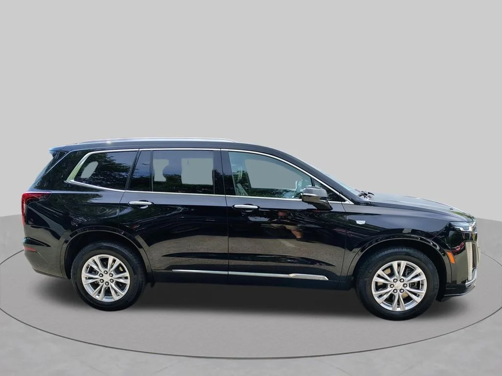 Used 2024 Black Cadillac Luxury image 10