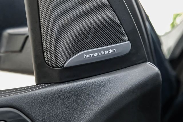 Used 2023 Blue BMW xDrive40i image 48