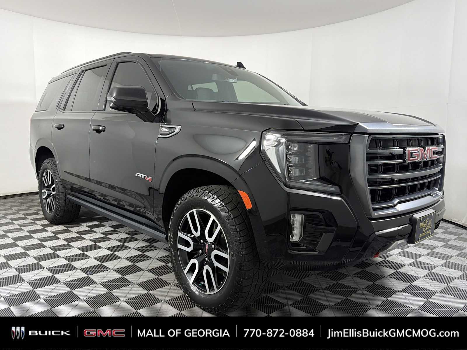 2021 GMC Yukon 4WD AT4's photo