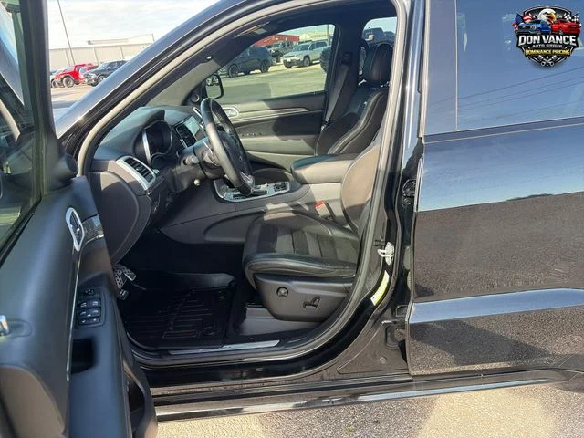 Used 2019 Black Jeep SRT image 9
